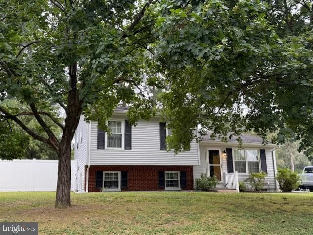 509 Regency Drive photo 3