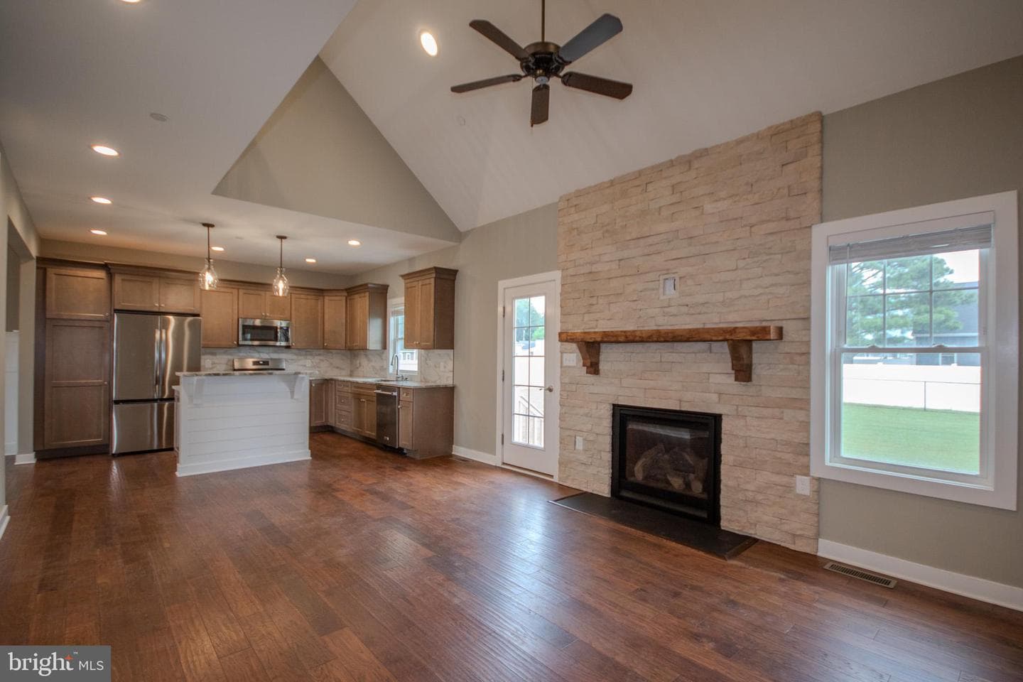27243 Equestrian Drive photo 13