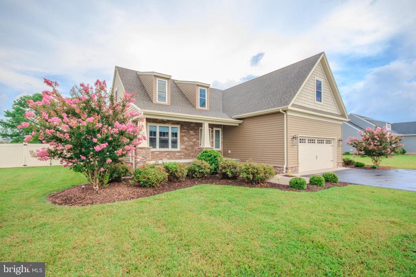 27243 Equestrian Drive photo 3