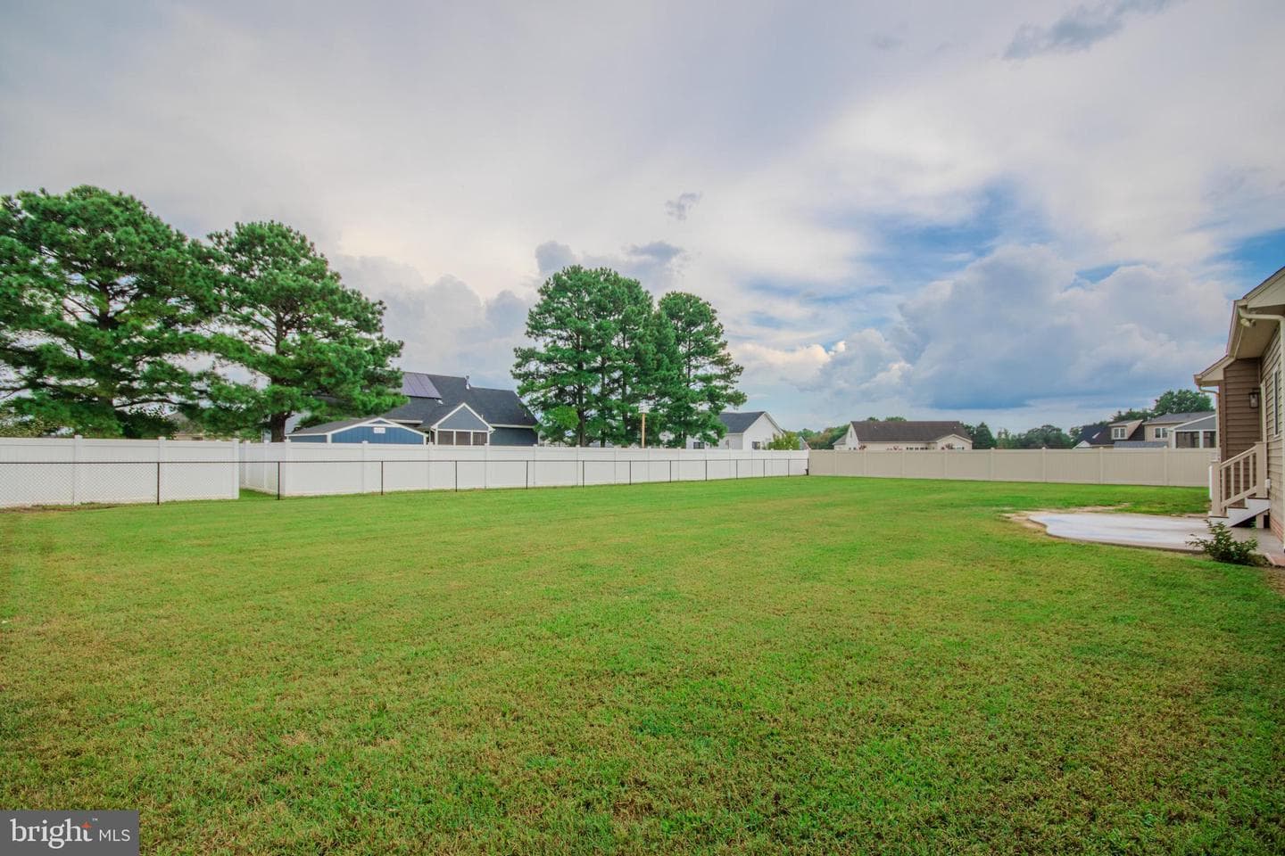 27243 Equestrian Drive photo 38