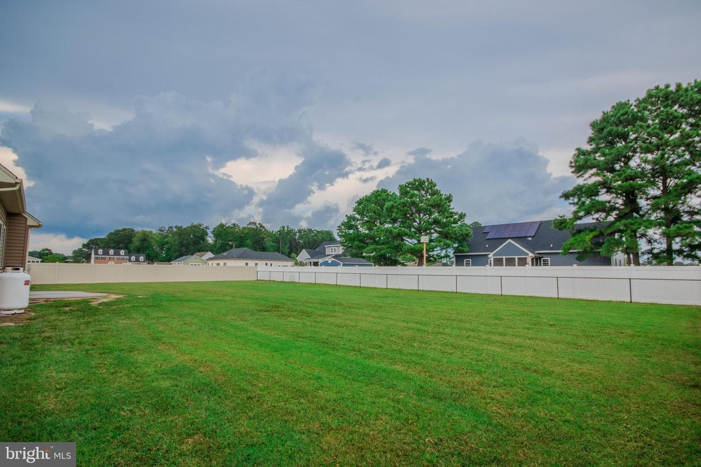 27243 Equestrian Drive photo 41