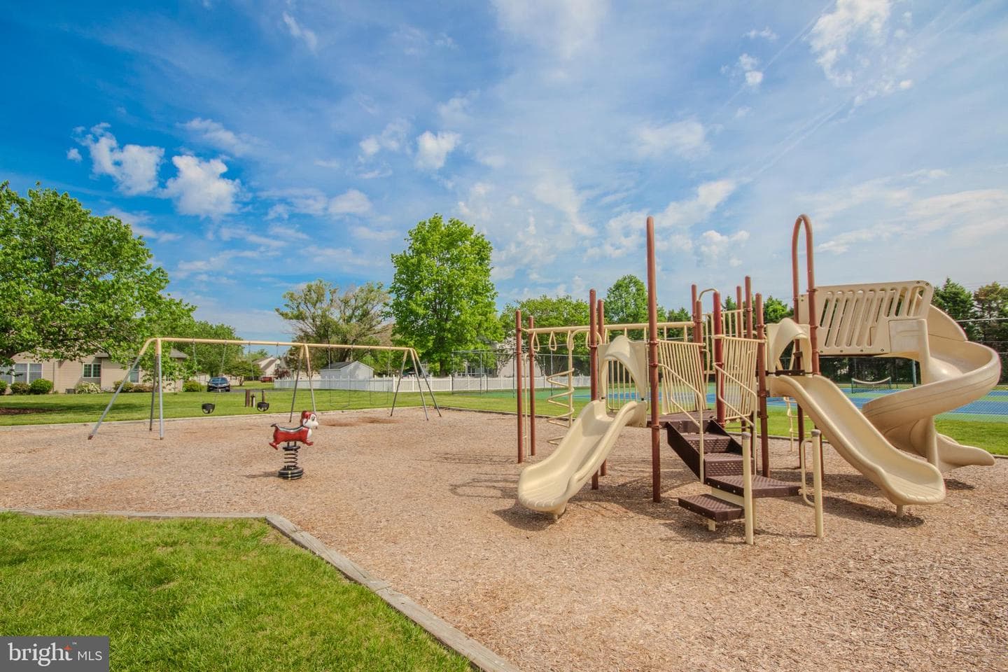 27243 Equestrian Drive photo 43