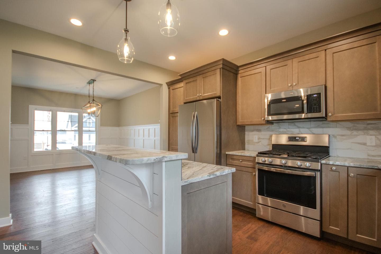 27243 Equestrian Drive photo 9