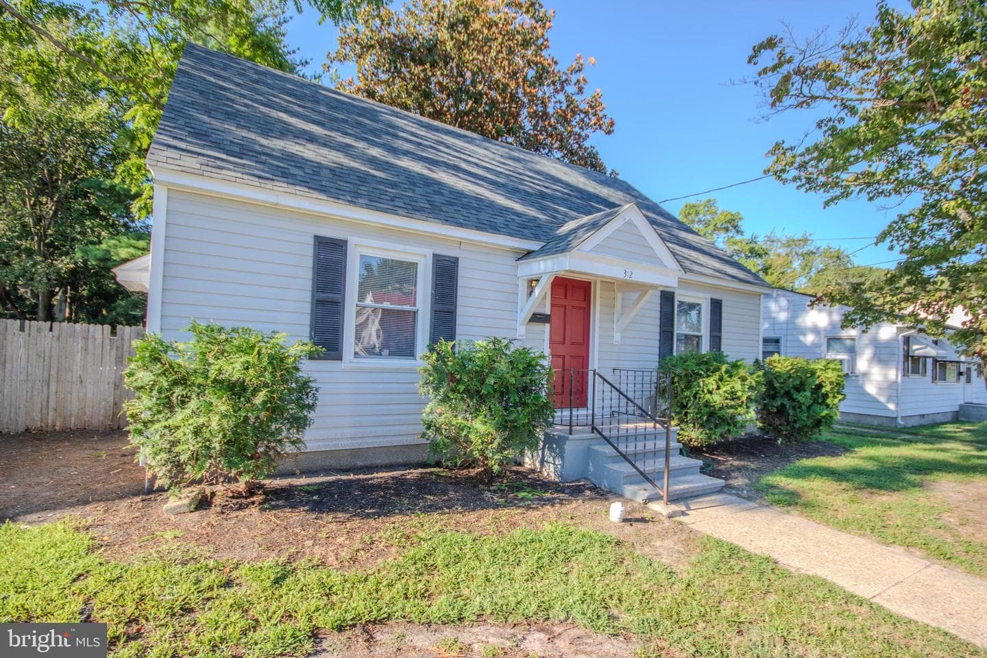 312 Pryor Avenue photo 2