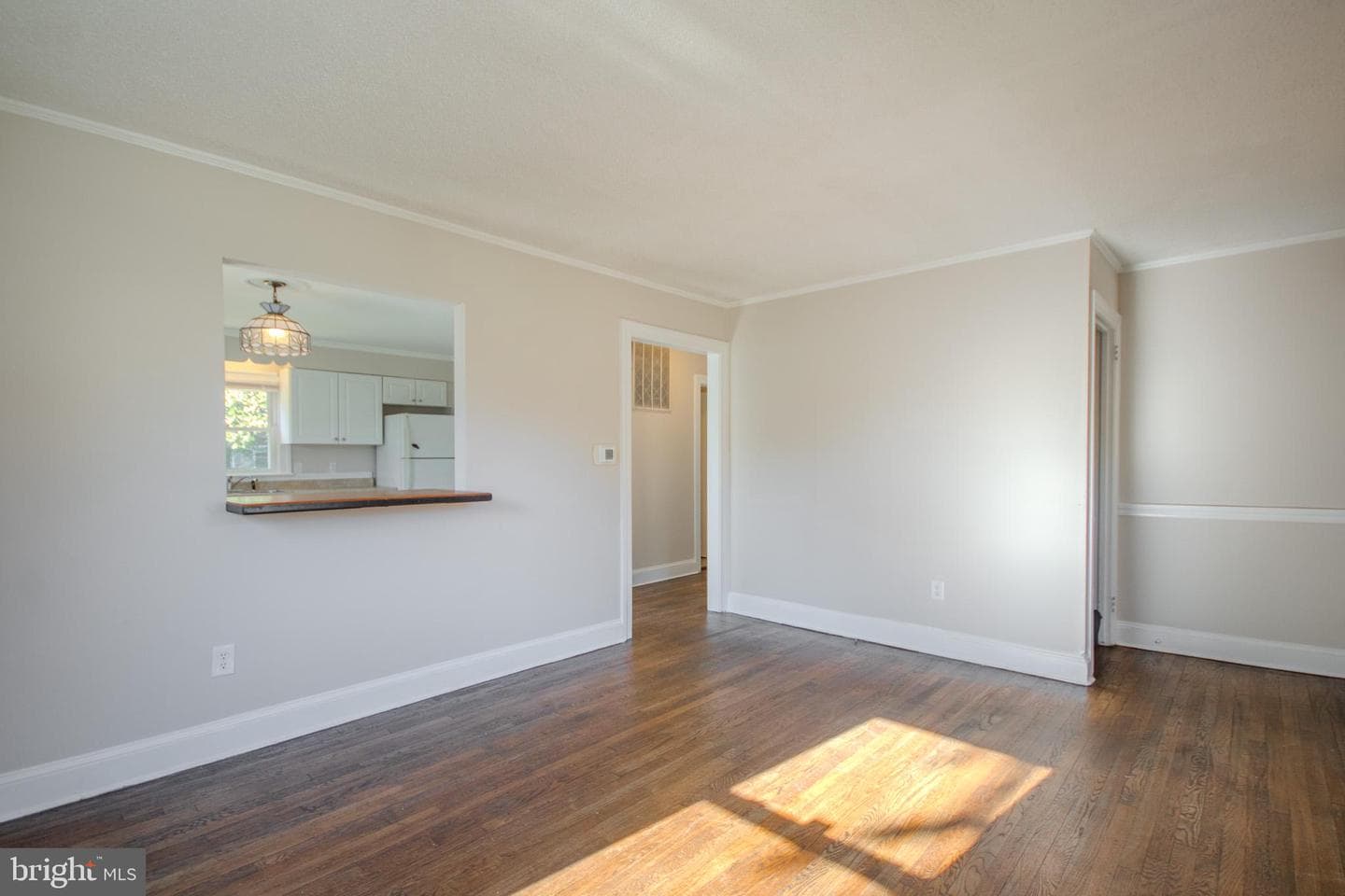 312 Pryor Avenue photo 5