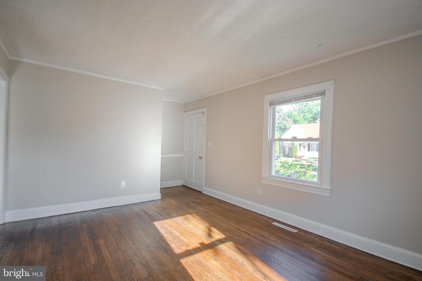 312 Pryor Avenue photo 6