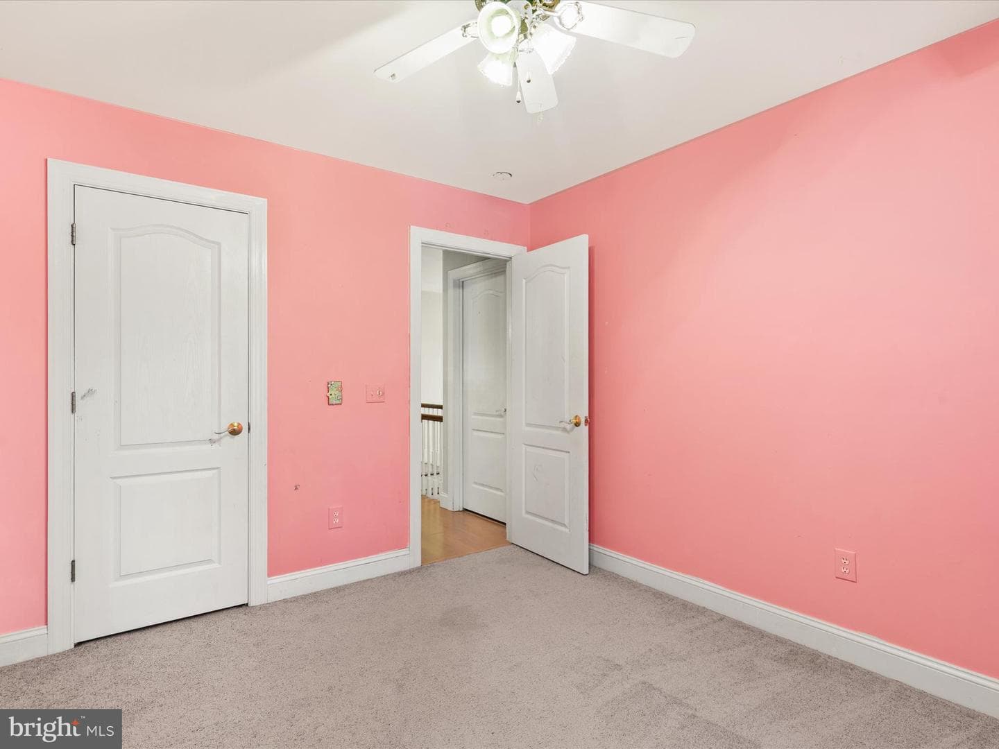 27671 Riverside Drive Ext photo 36