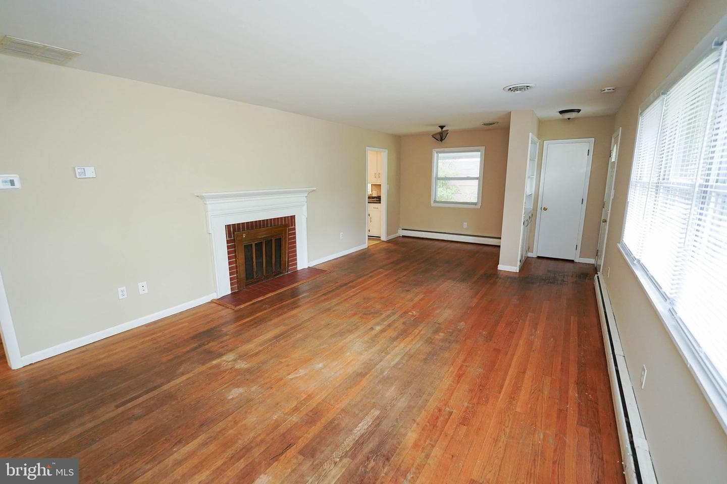 431 Monticello Avenue photo 5