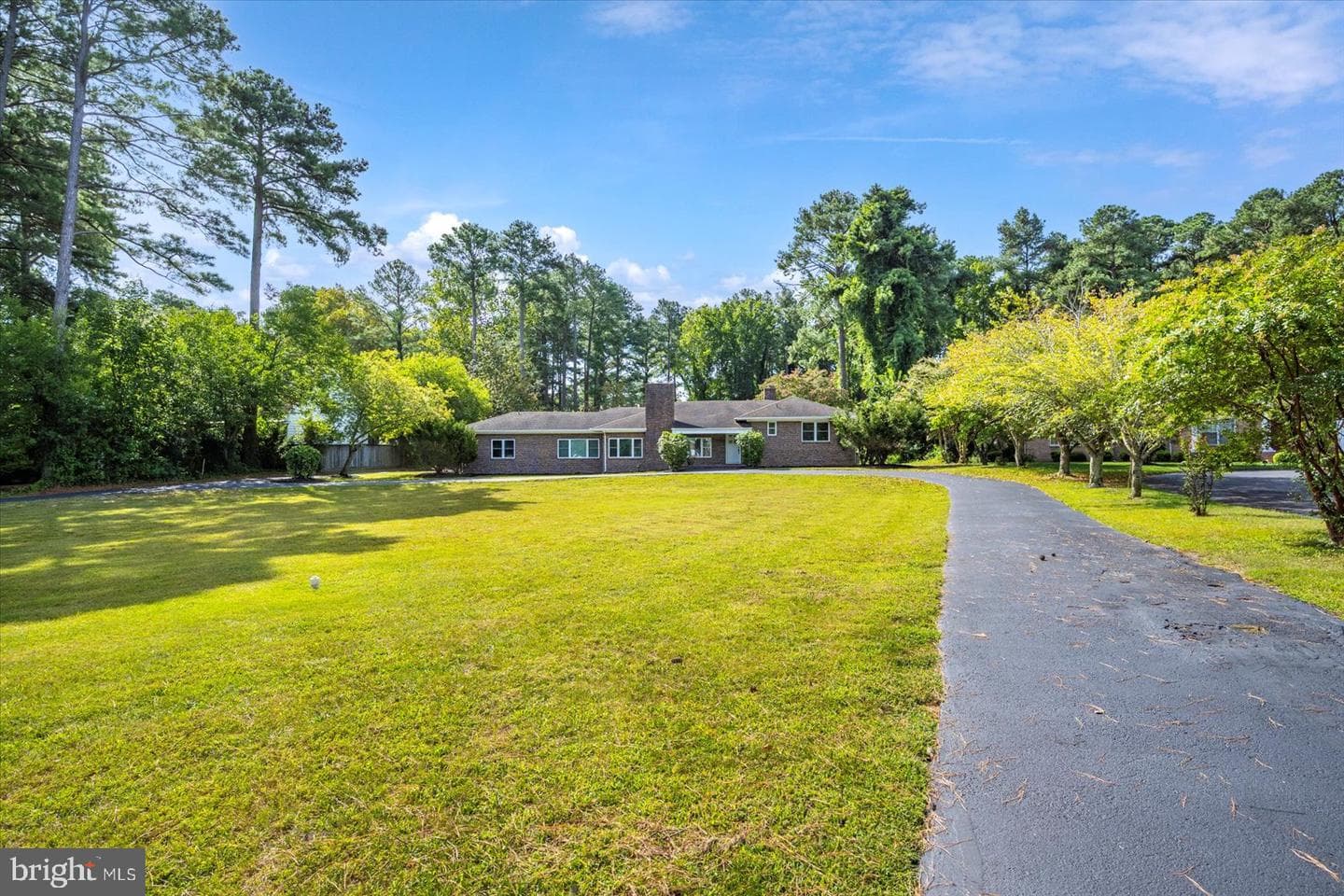 1105 Riverside Drive photo 61