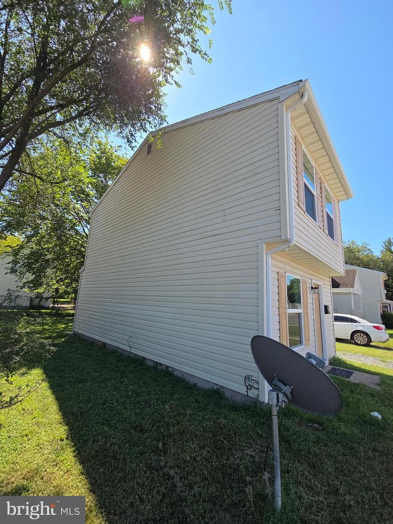 409 Franklin Avenue photo 5