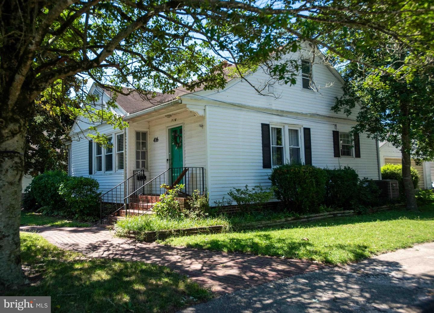 416 Truitt Street photo 2