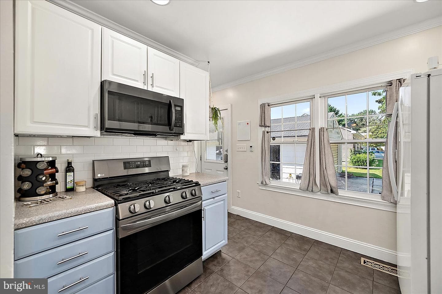 416 Truitt Street photo 36