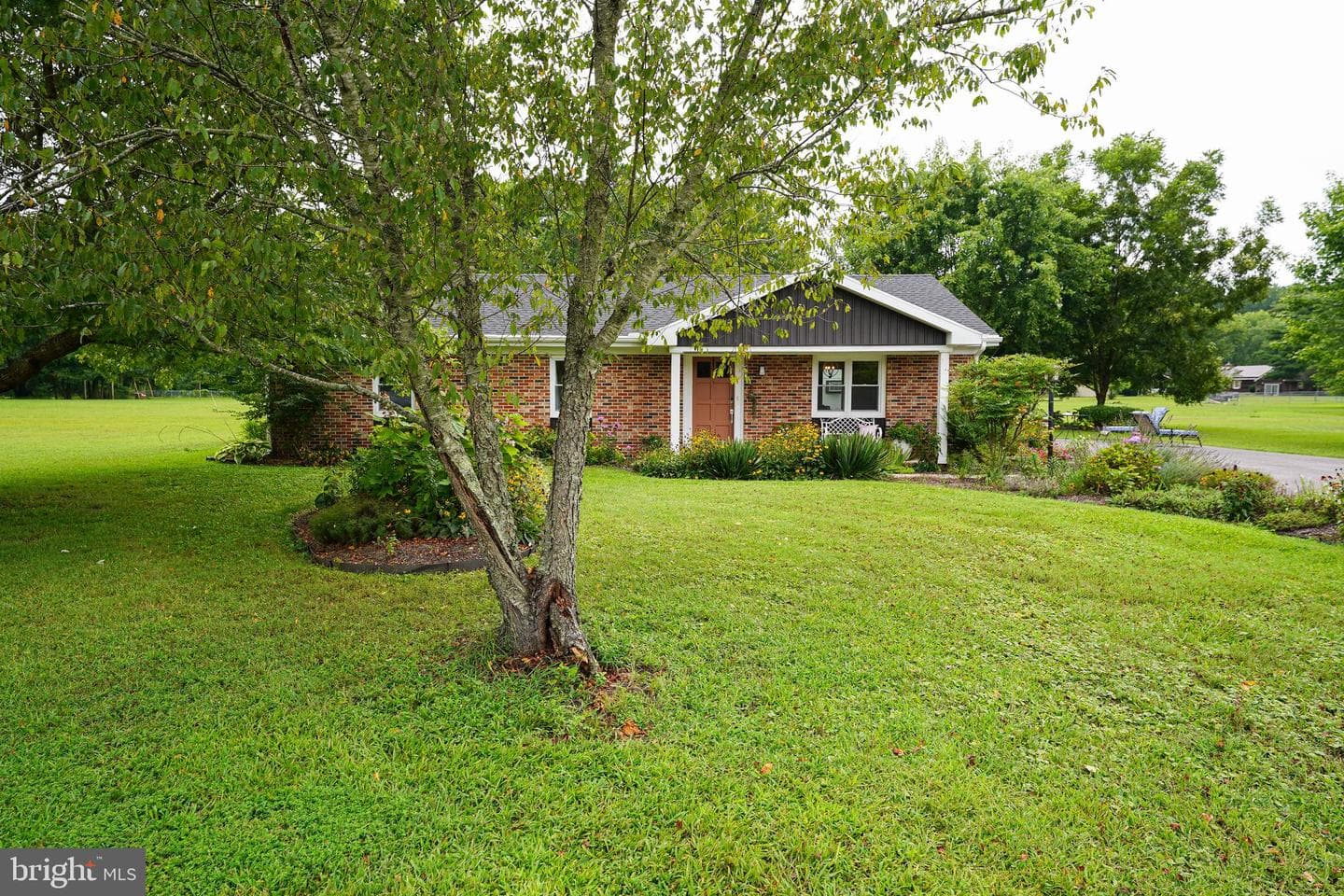 7209 Opal Circle photo 2
