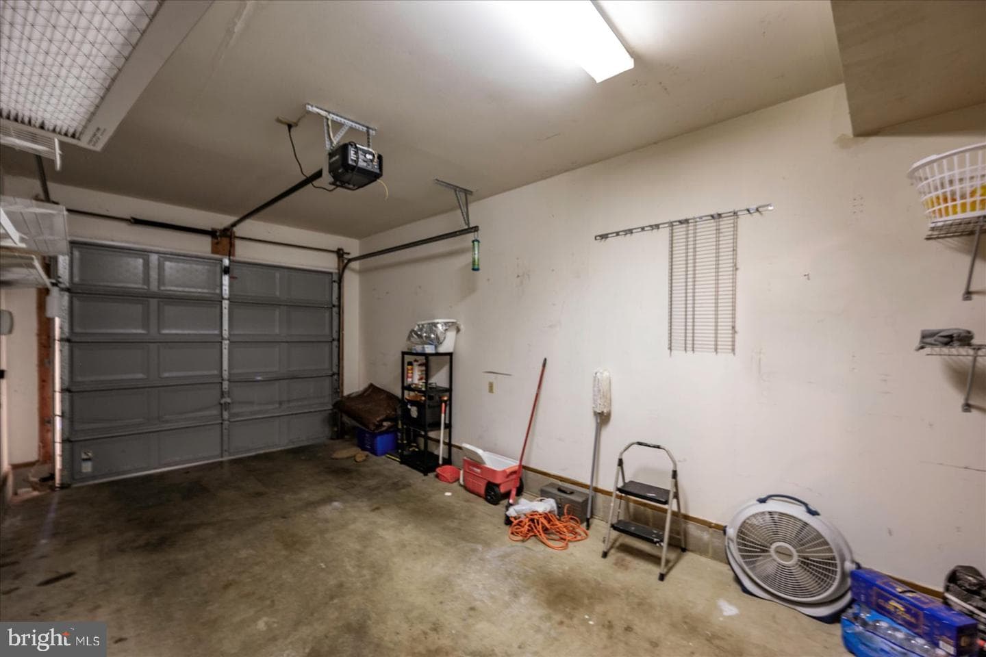 932 W Schumaker Manor Drive photo 32