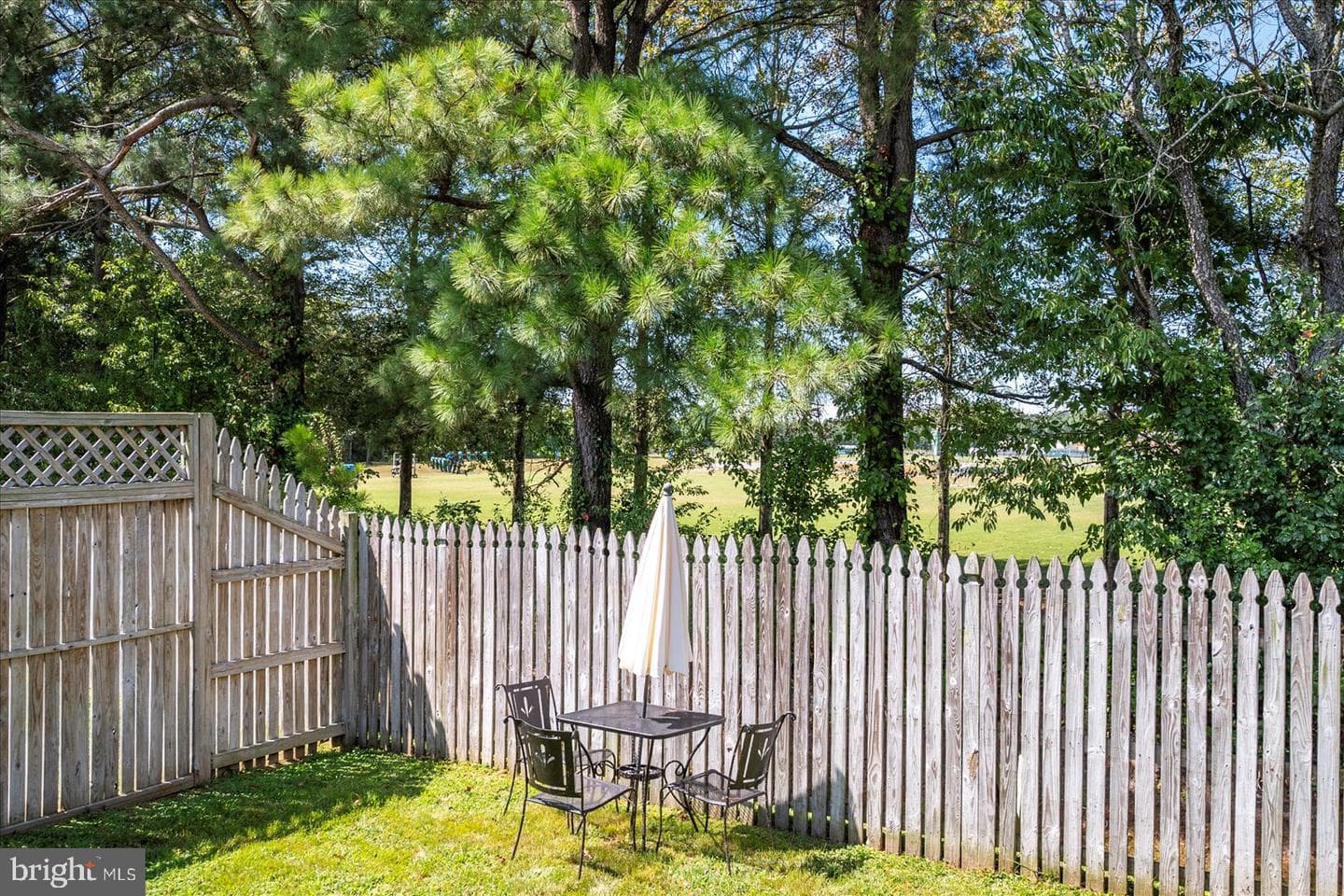 932 W Schumaker Manor Drive photo 36