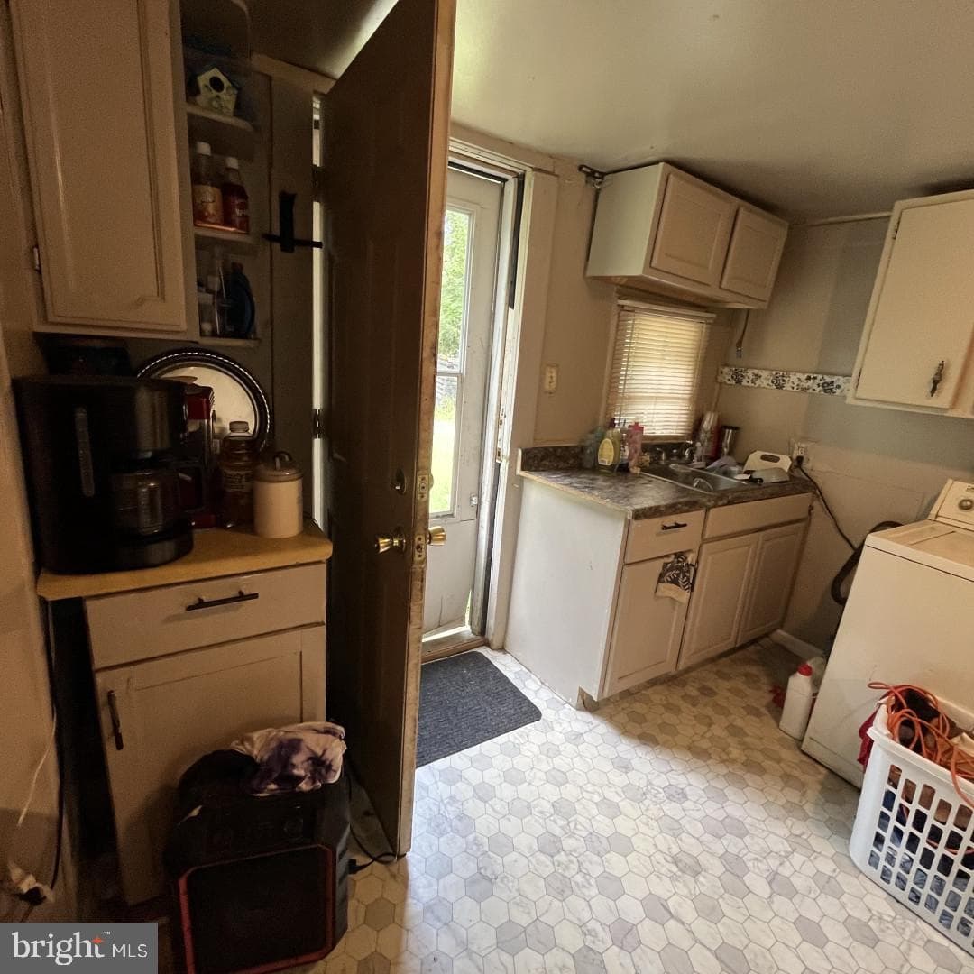 214 N Dulany Avenue photo 14