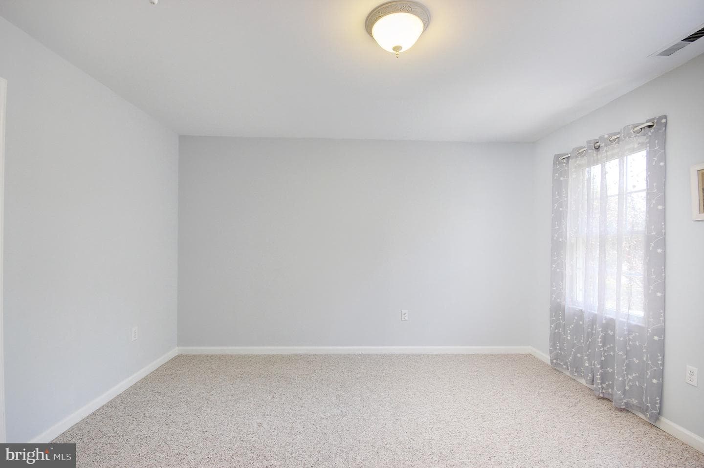 5277 Green Hill Circle photo 24