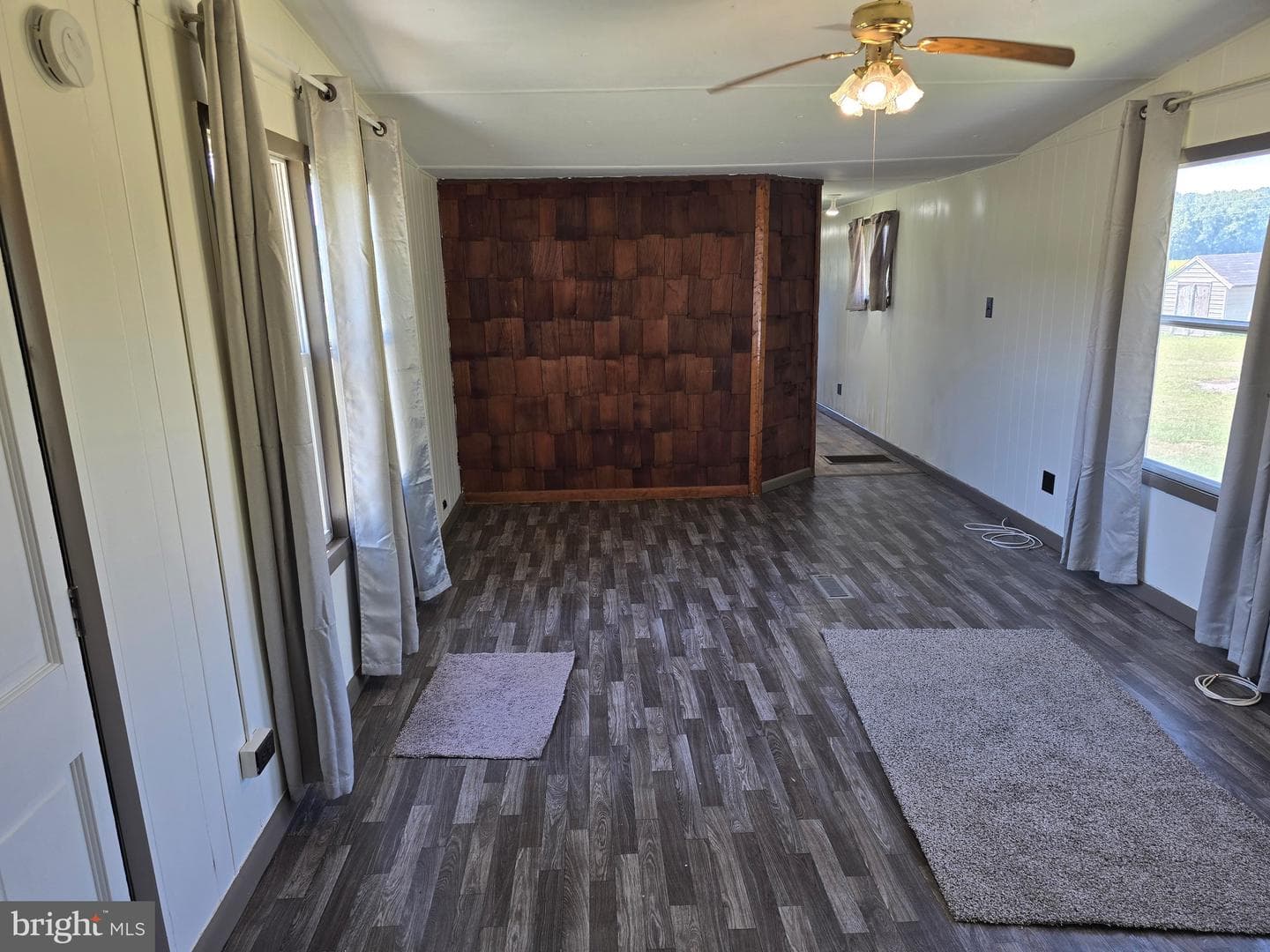 4662 Powellville Road photo 2