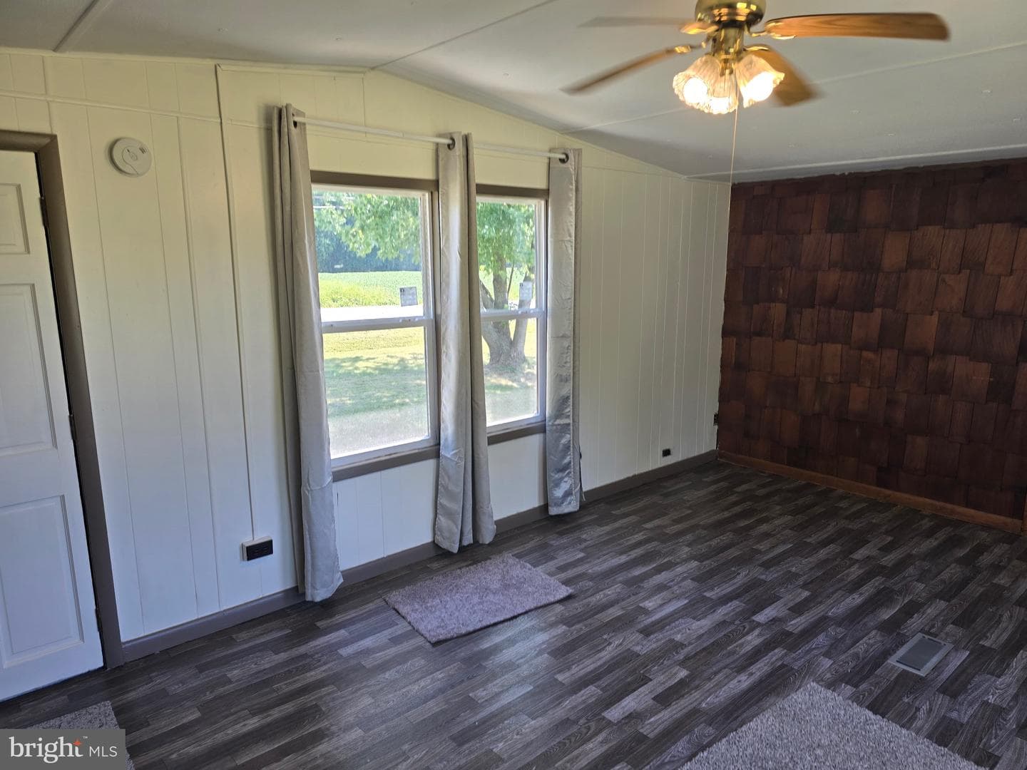4662 Powellville Road photo 3
