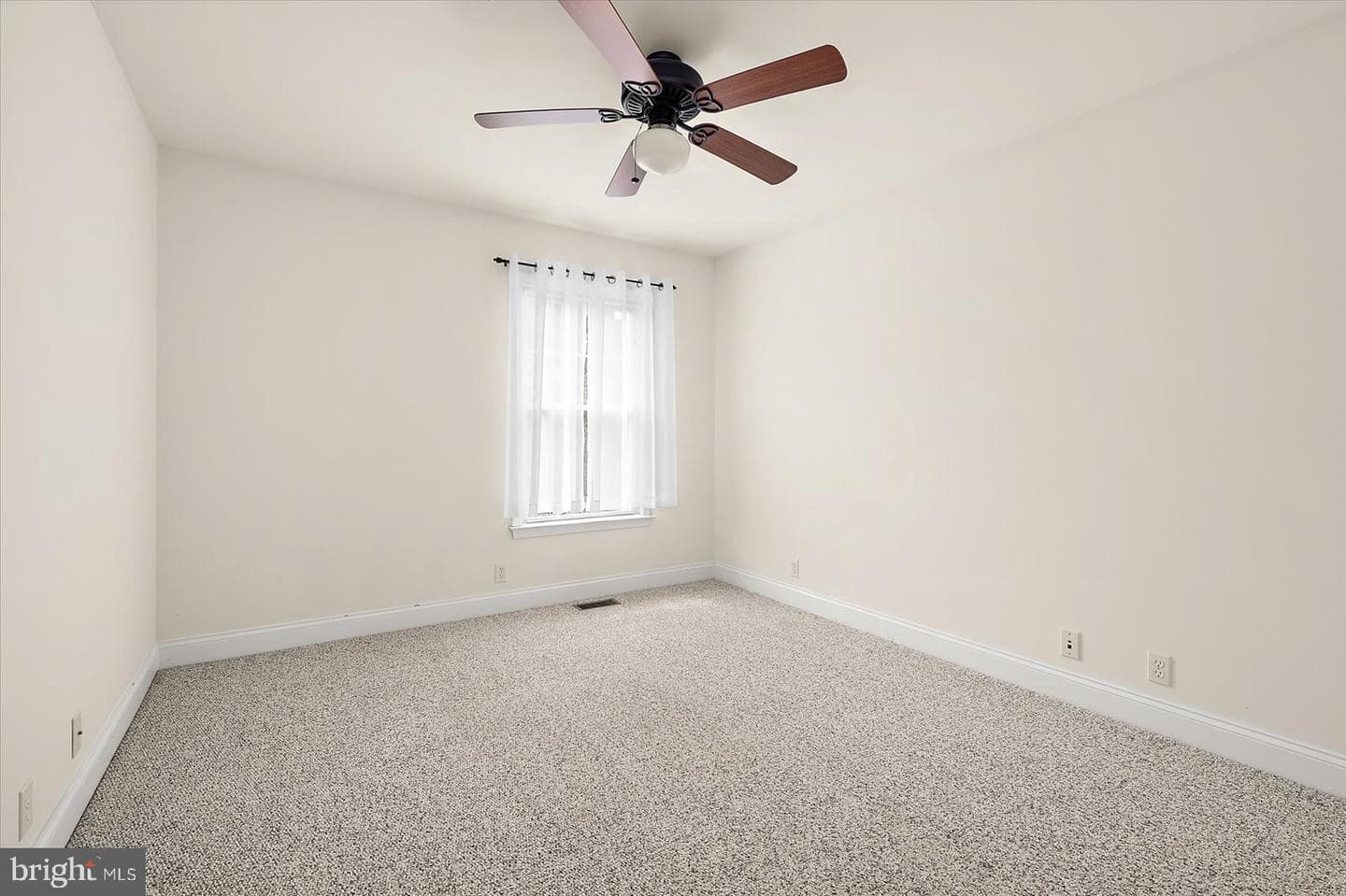 1448 Hidden Meadow Lane photo 44
