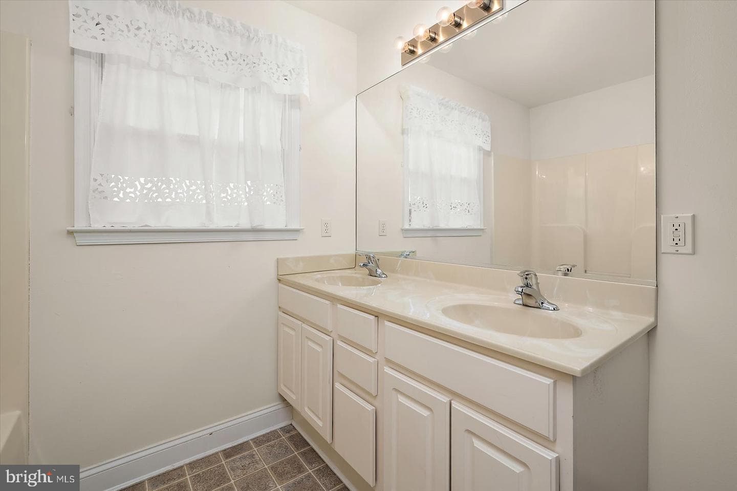 1448 Hidden Meadow Lane photo 51