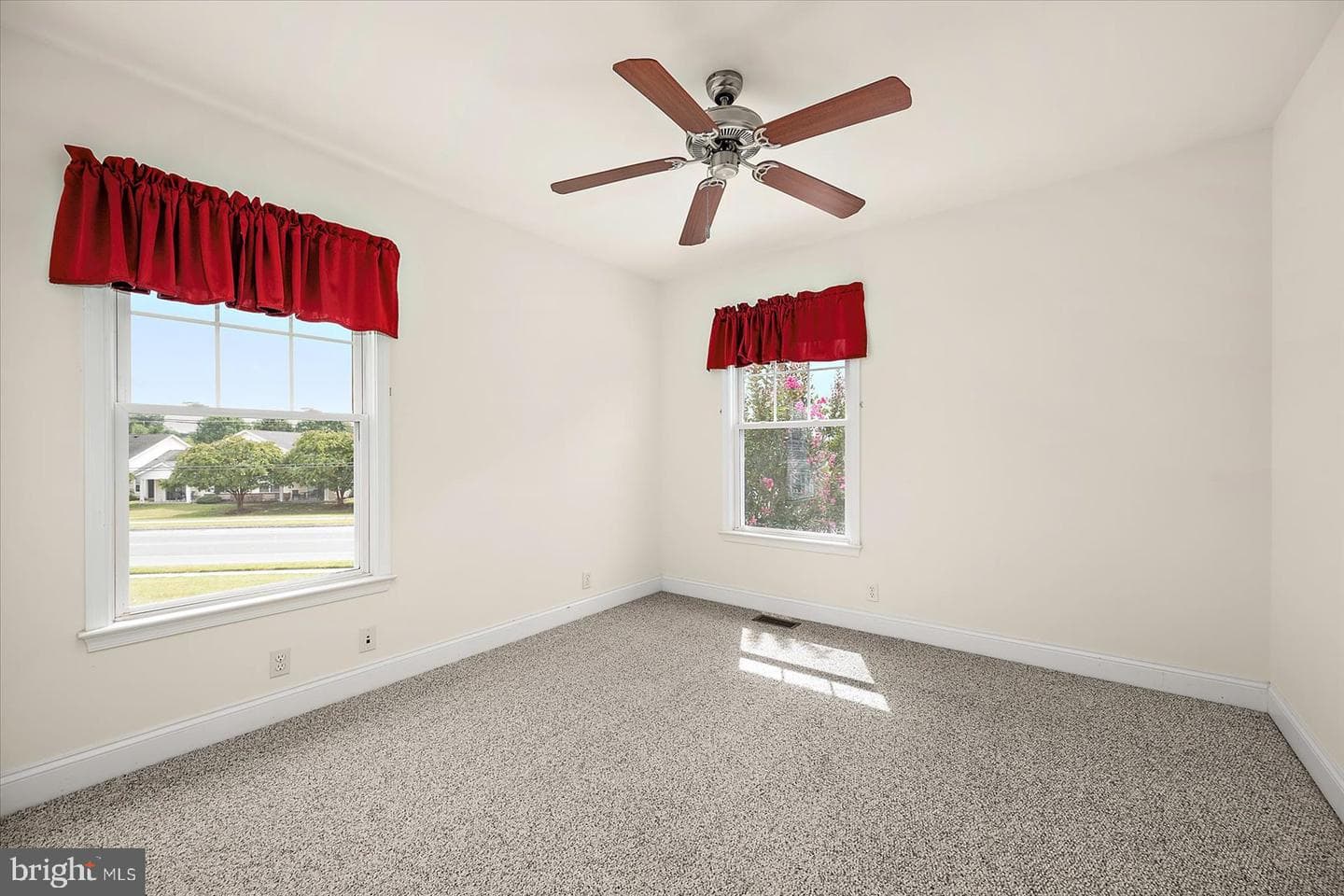 1448 Hidden Meadow Lane photo 53