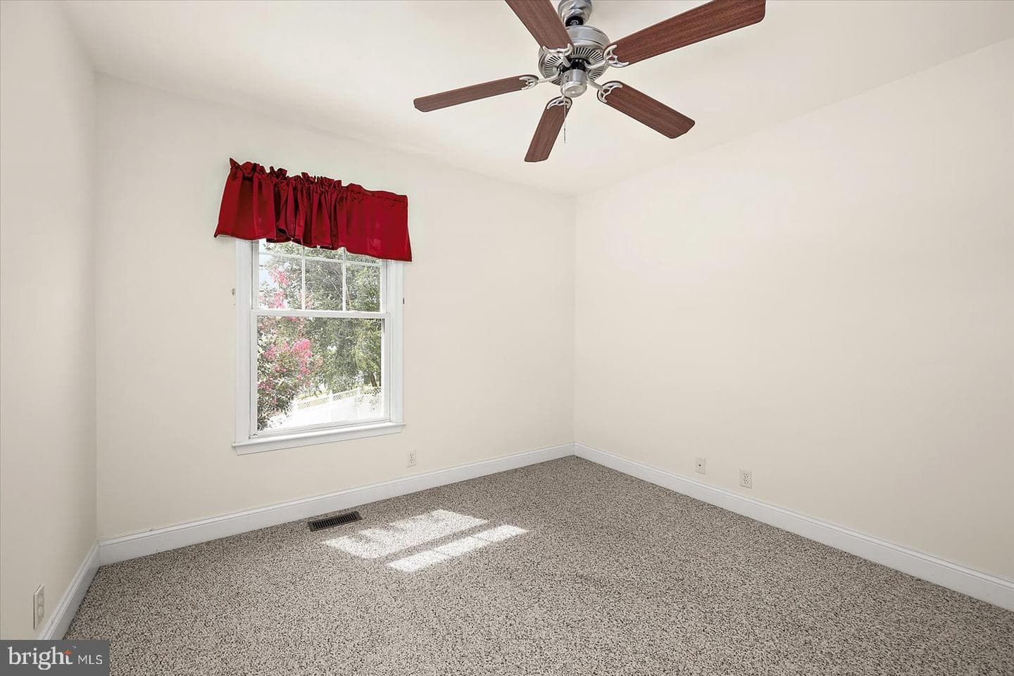1448 Hidden Meadow Lane photo 55