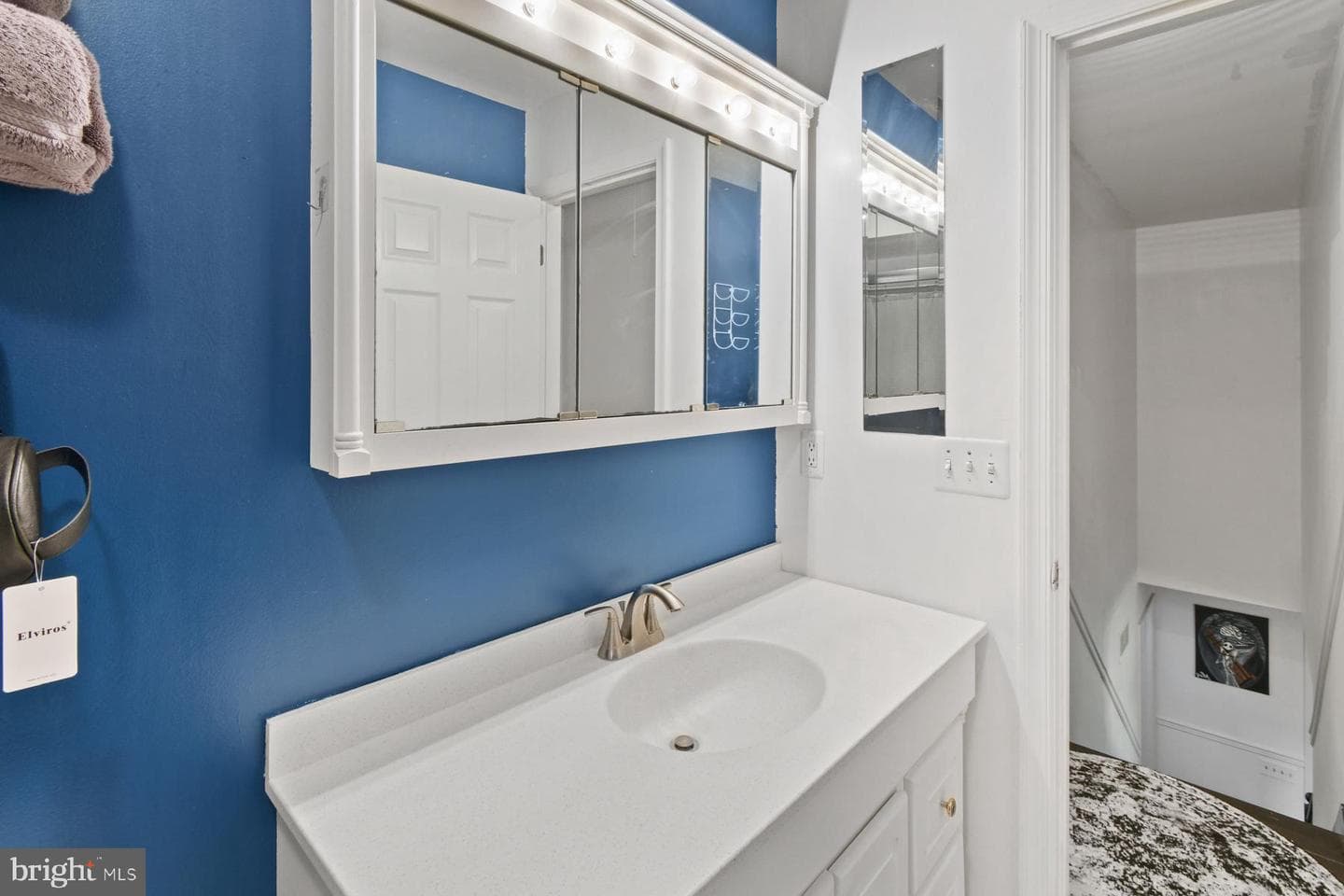 5437 Nithsdale Drive photo 33