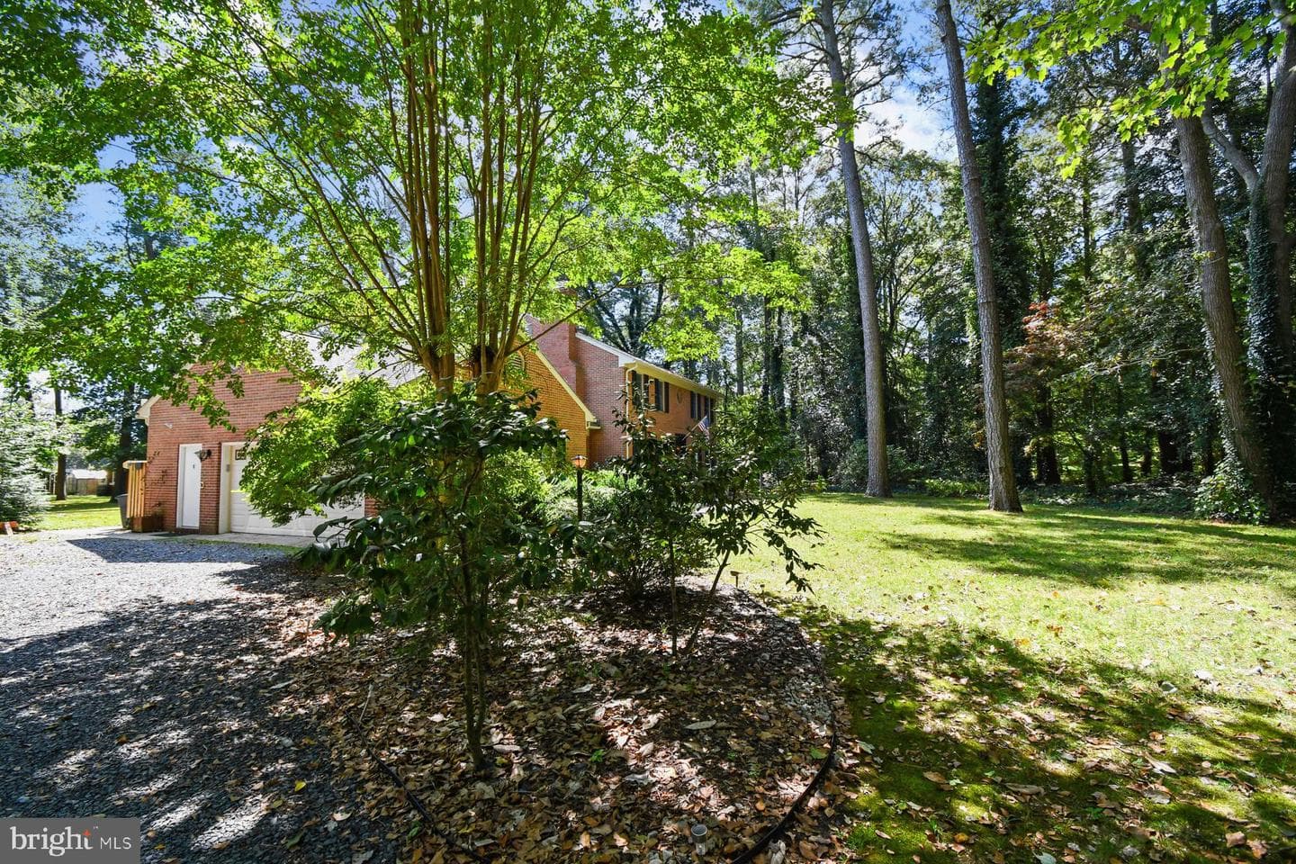 5437 Nithsdale Drive photo 4