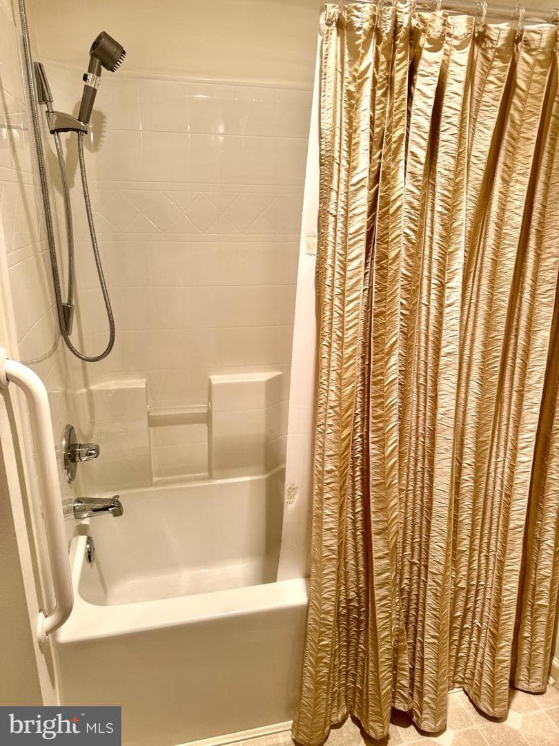 1112 S Schumaker Drive #205 photo 21