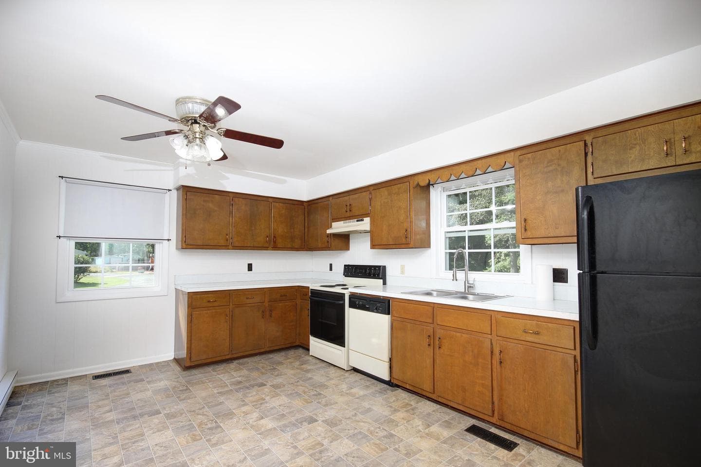 32052 Jordan Court photo 6