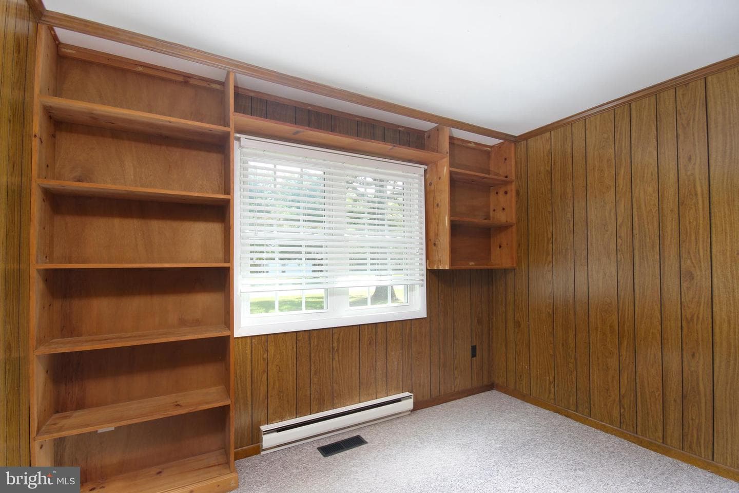 32052 Jordan Court photo 9