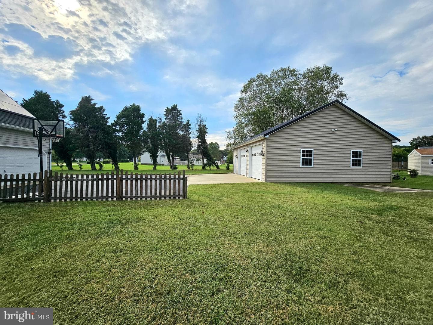 6136 Oxbridge Drive photo 37