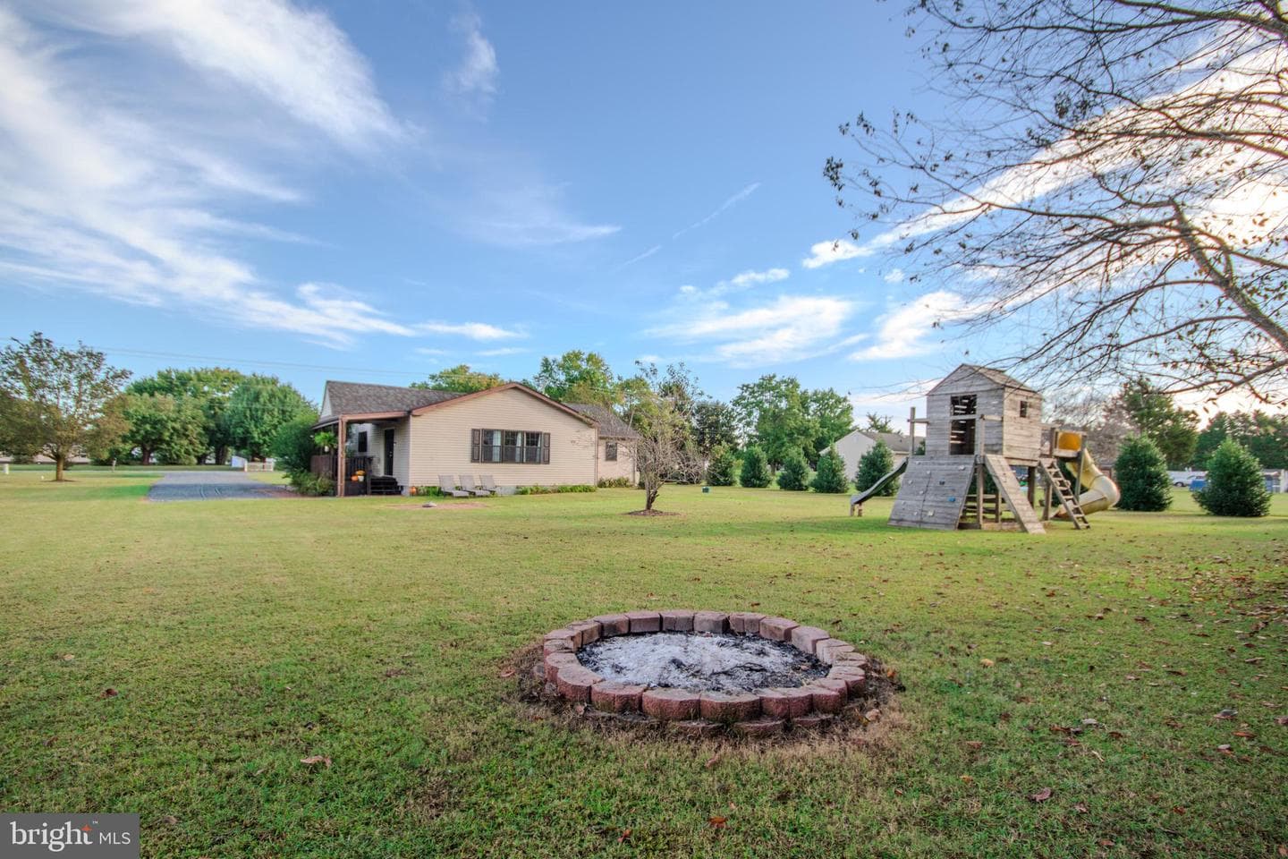 27567 Waller Road photo 32