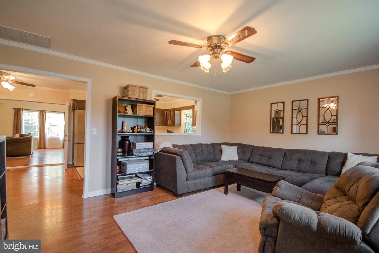 27567 Waller Road photo 5