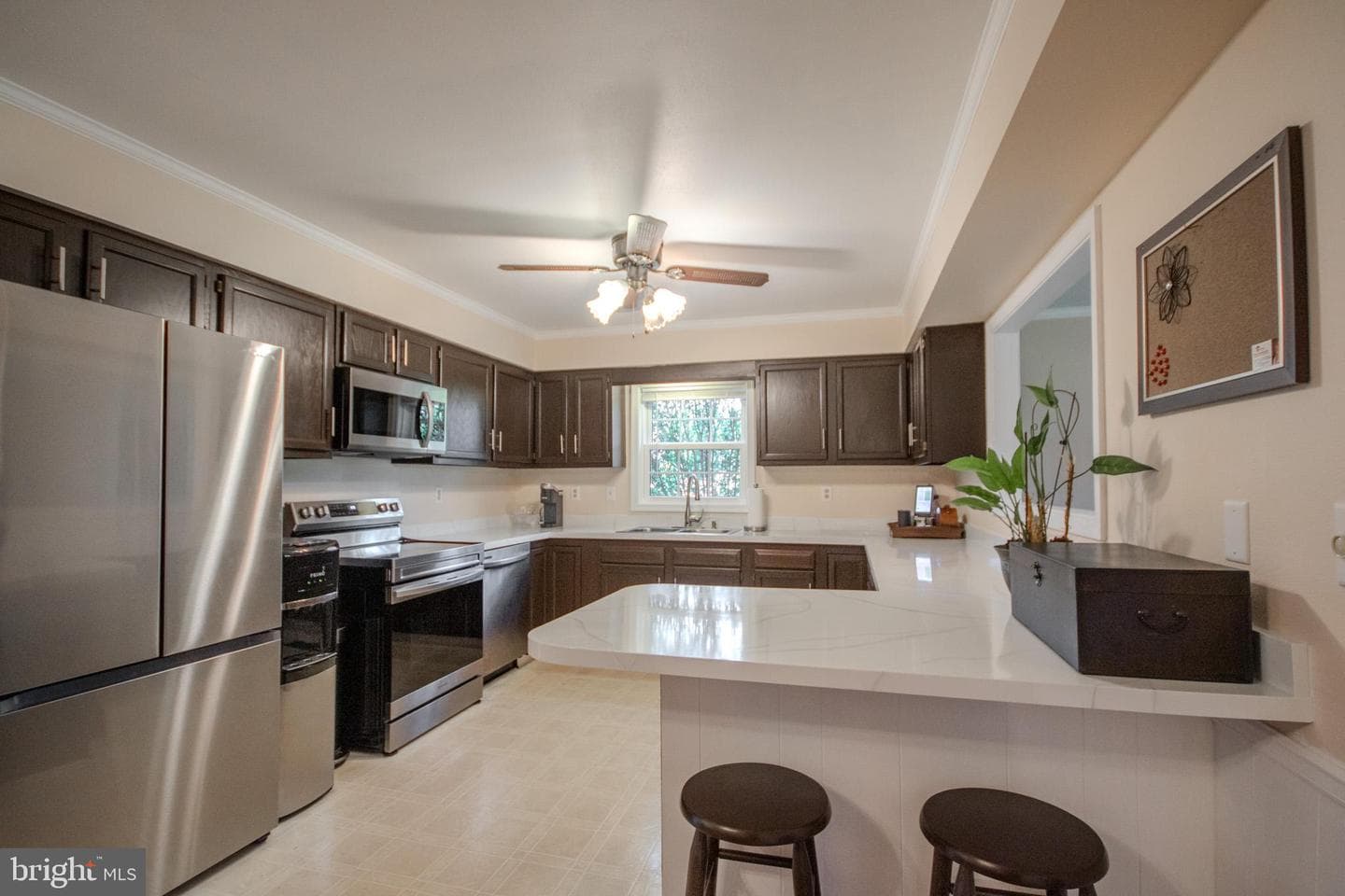 27567 Waller Road photo 9