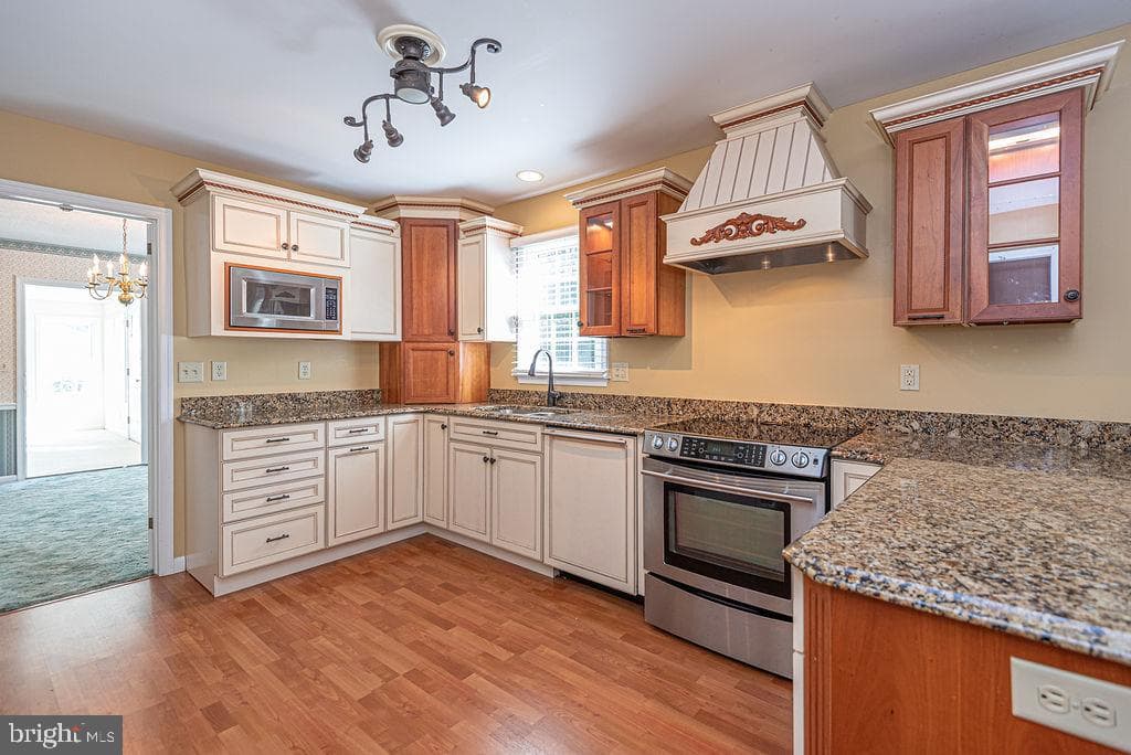 30299 Holly Lane photo 17