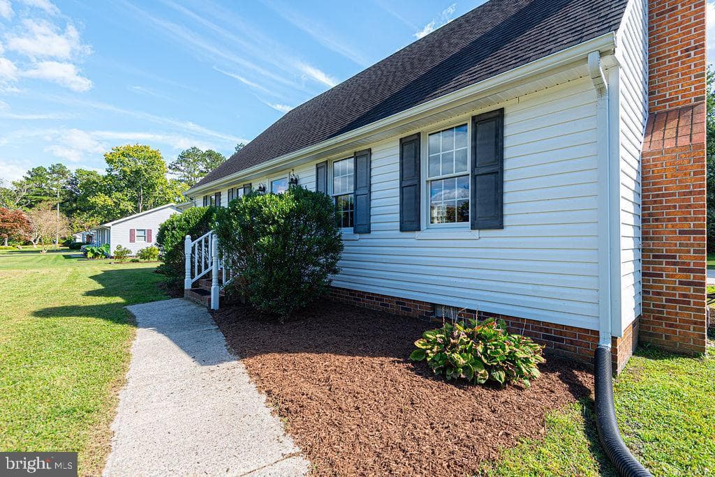 30299 Holly Lane photo 9