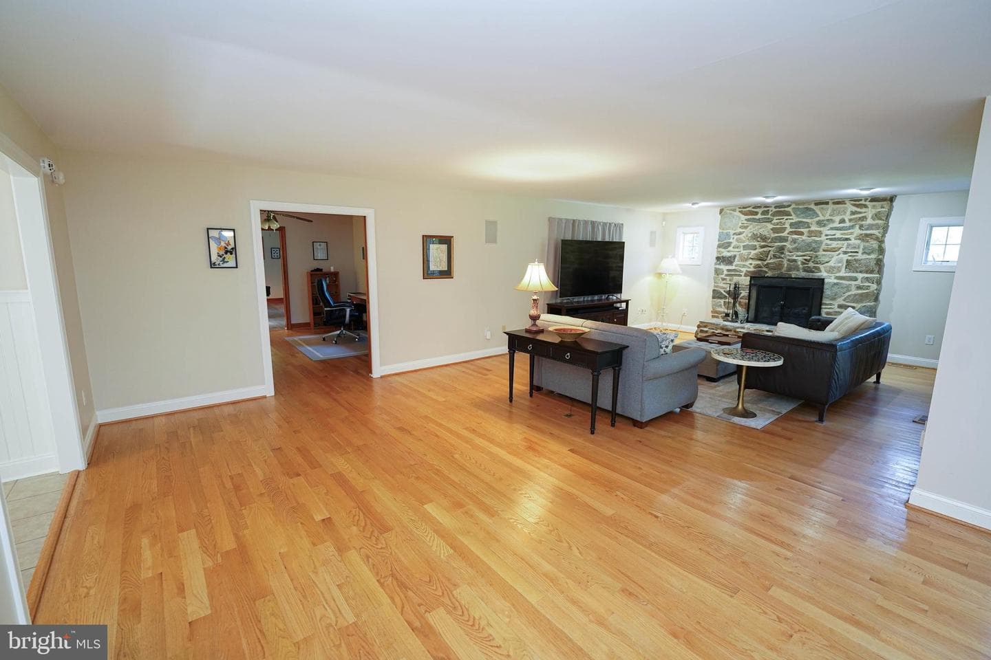 7805 Broadleaf Drive photo 27