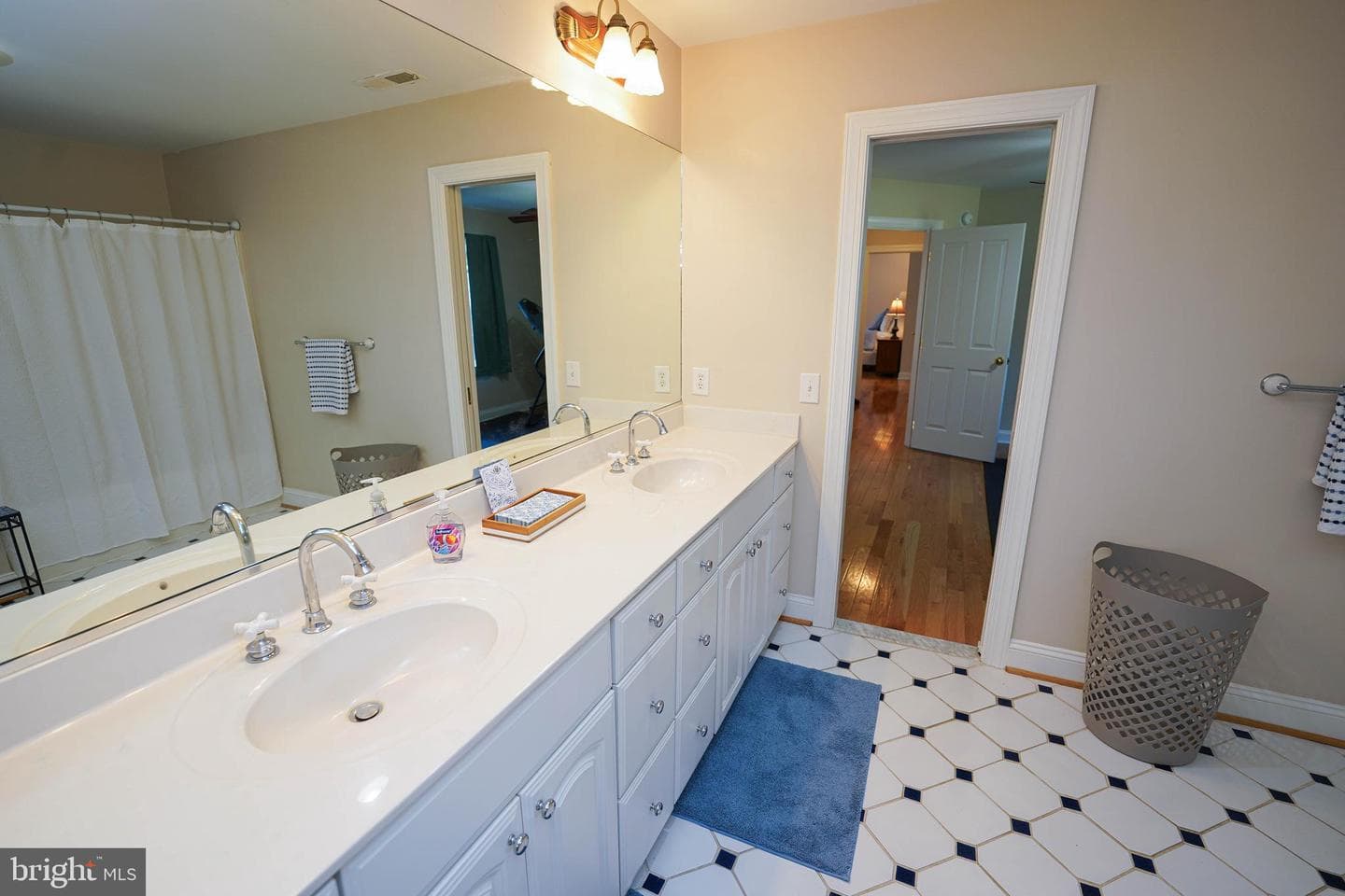 7805 Broadleaf Drive photo 72