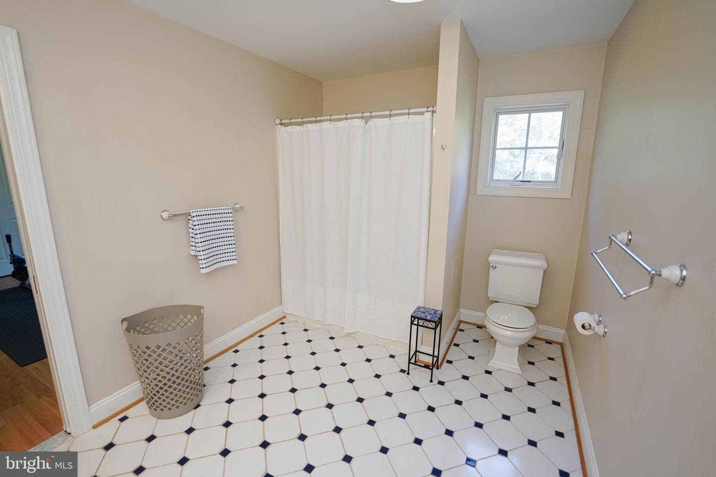7805 Broadleaf Drive photo 73