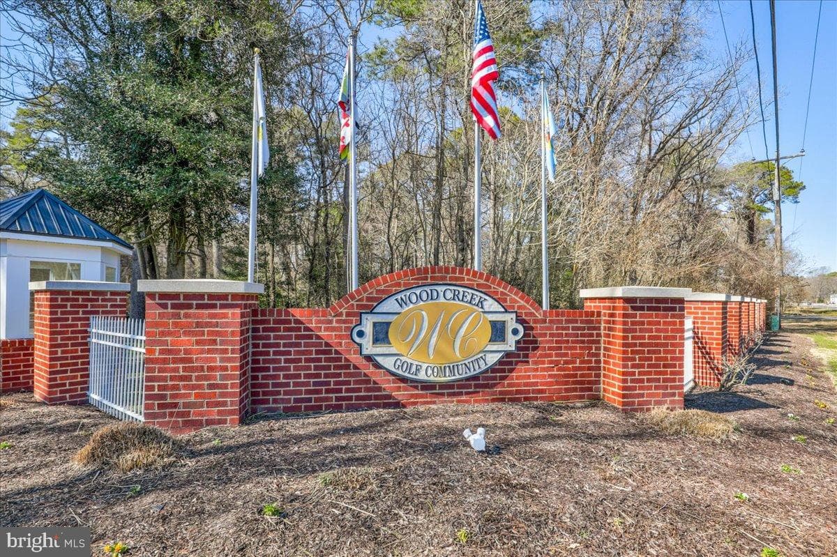 9277 Tournament Drive photo 29