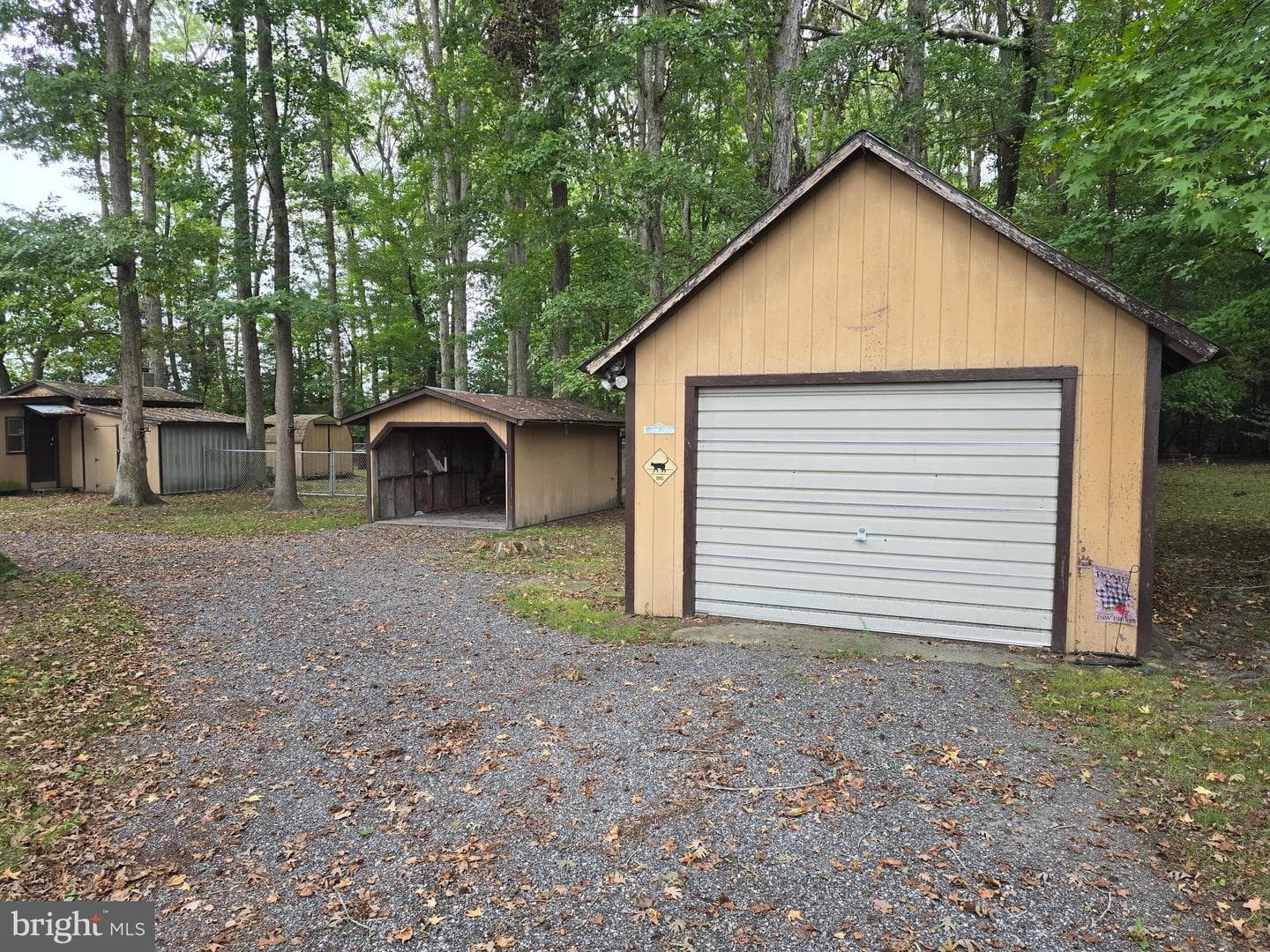 7718 Quantico Road photo 3
