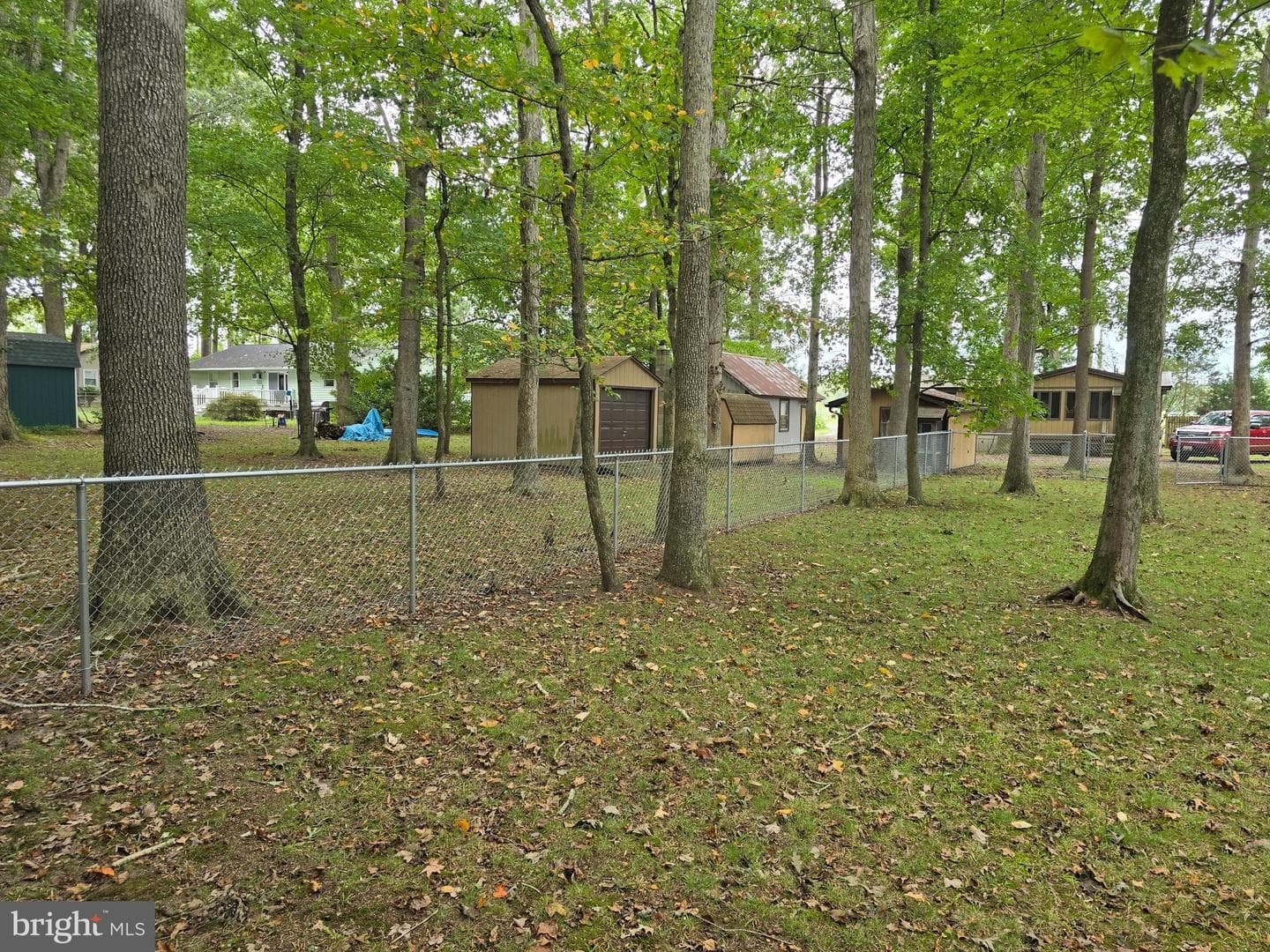 7718 Quantico Road photo 40