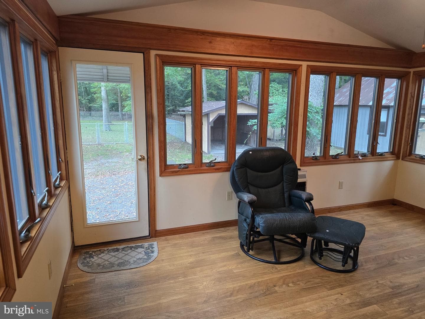 7718 Quantico Road photo 5