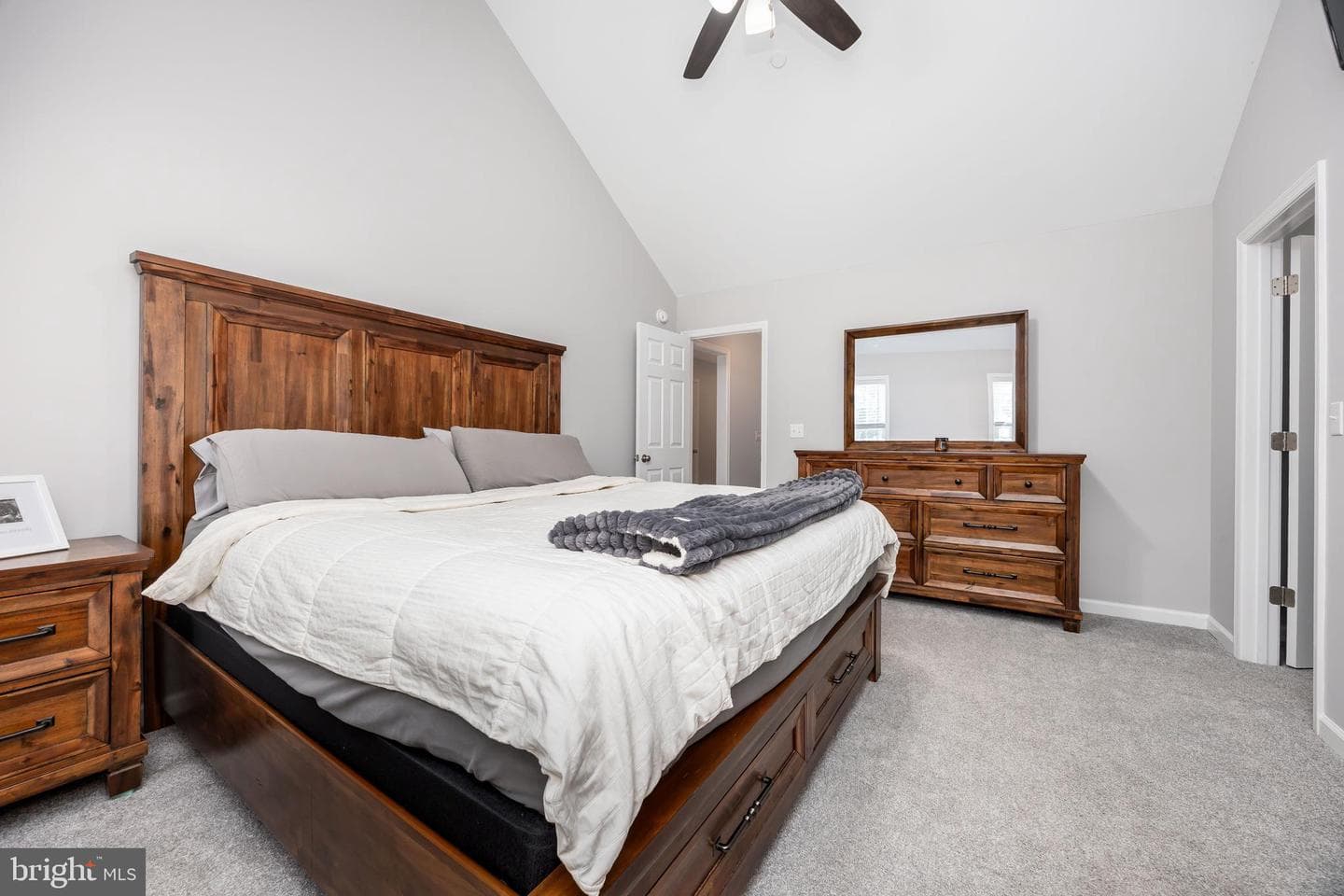211 Moonglow Road photo 21