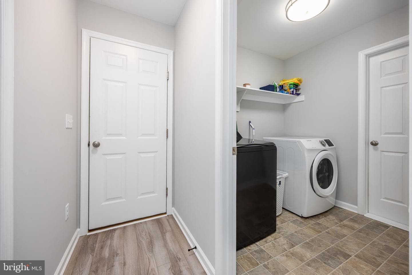 211 Moonglow Road photo 30