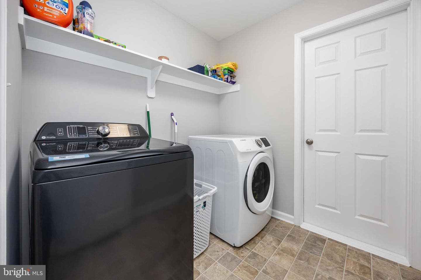 211 Moonglow Road photo 31