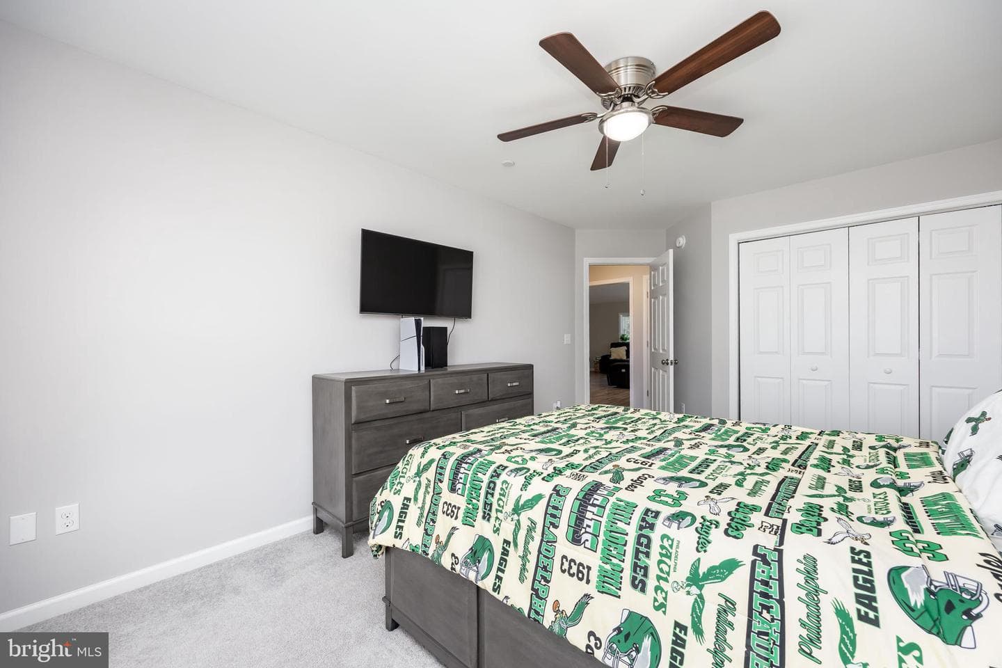 211 Moonglow Road photo 39