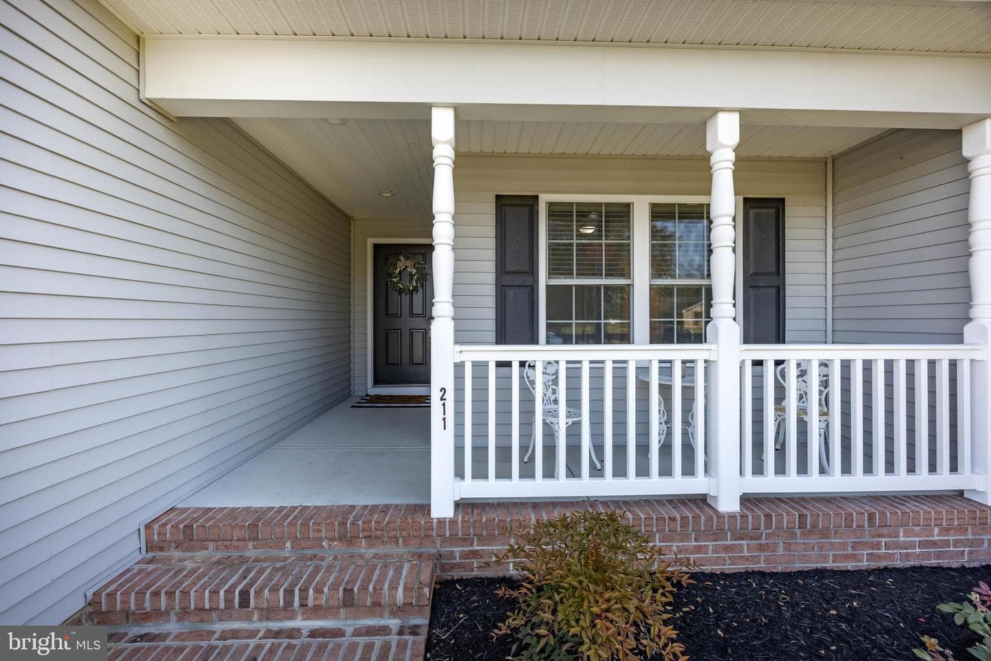 211 Moonglow Road photo 4